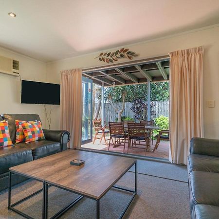 Pipi Dune Villa - Whitianga Holiday Home Buitenkant foto