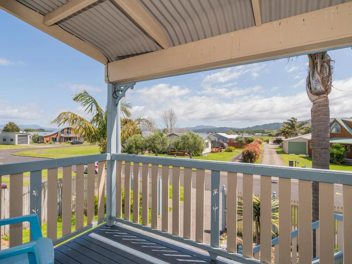 Pipi Dune Villa - Whitianga Holiday Home Buitenkant foto