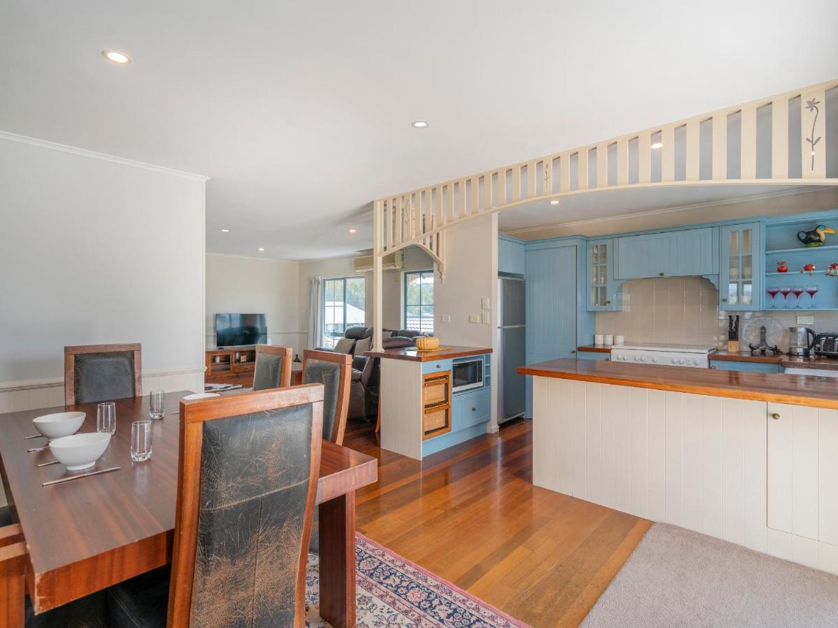 Pipi Dune Villa - Whitianga Holiday Home Buitenkant foto