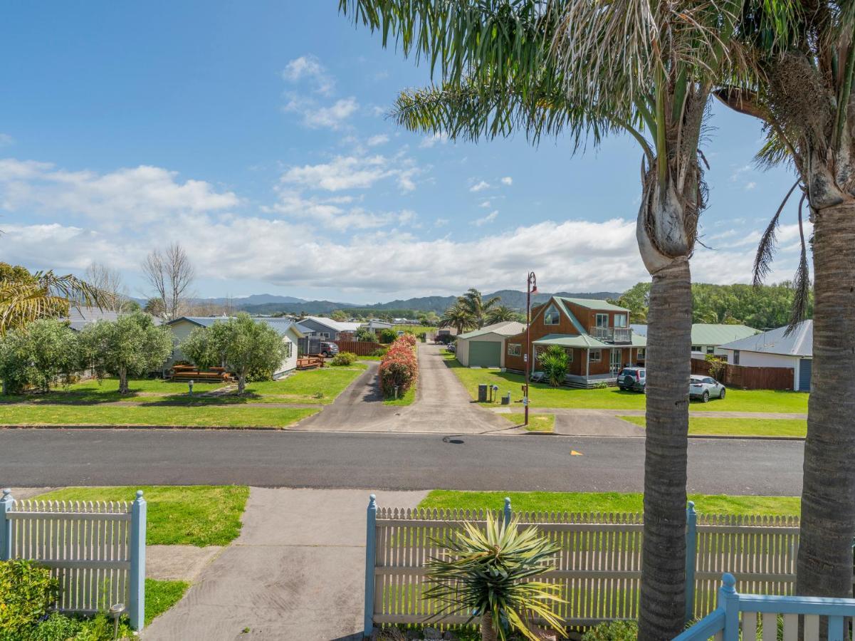 Pipi Dune Villa - Whitianga Holiday Home Buitenkant foto